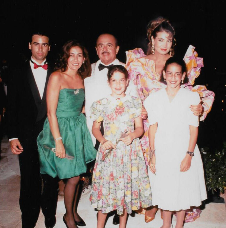 FAMILY - ADNAN KHASHOGGI